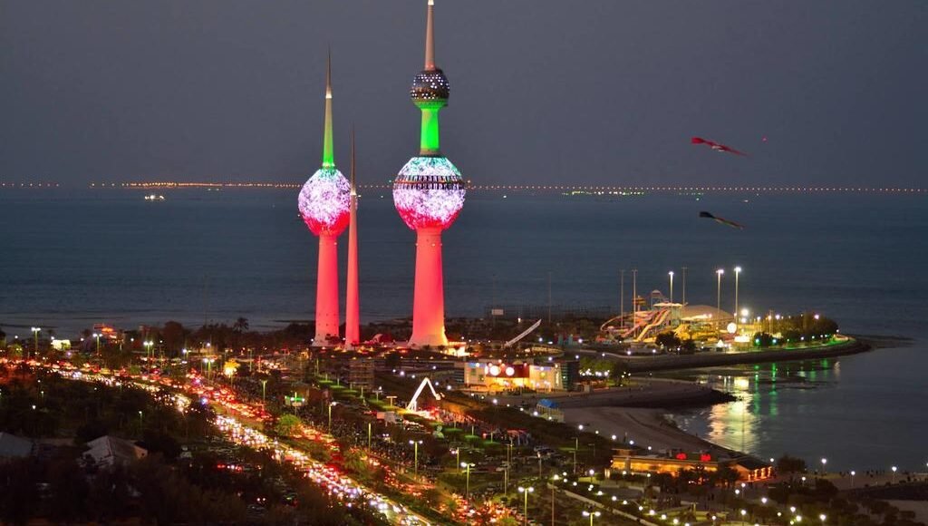 العمال في الكويت