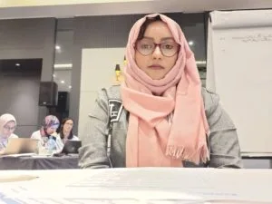 نجيبة النجار متحدثة عن كورونا في اليمن